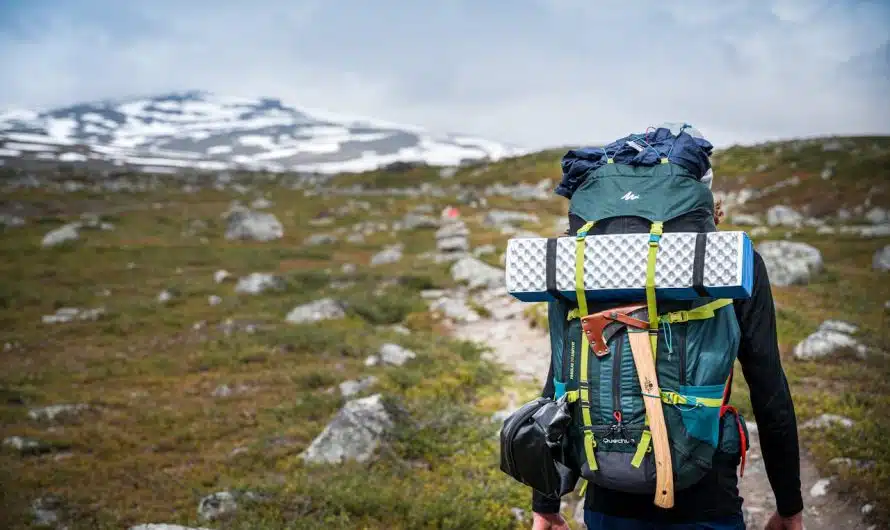 Comment choisir le meilleur équipement pour les randonnées en montagne